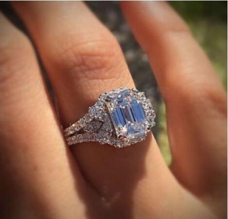 Silver Princess Zircon Ring