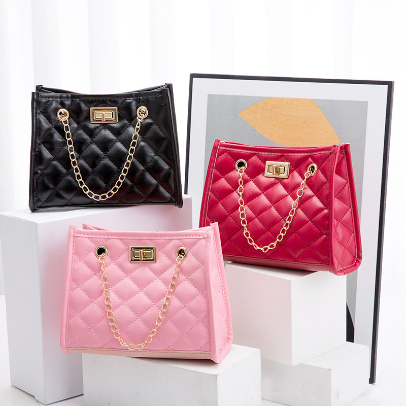 Small Chain Shoulder Bag