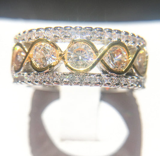 Elegant Zircon Promise Ring