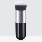 Pretty Blur™ Concealer Brush