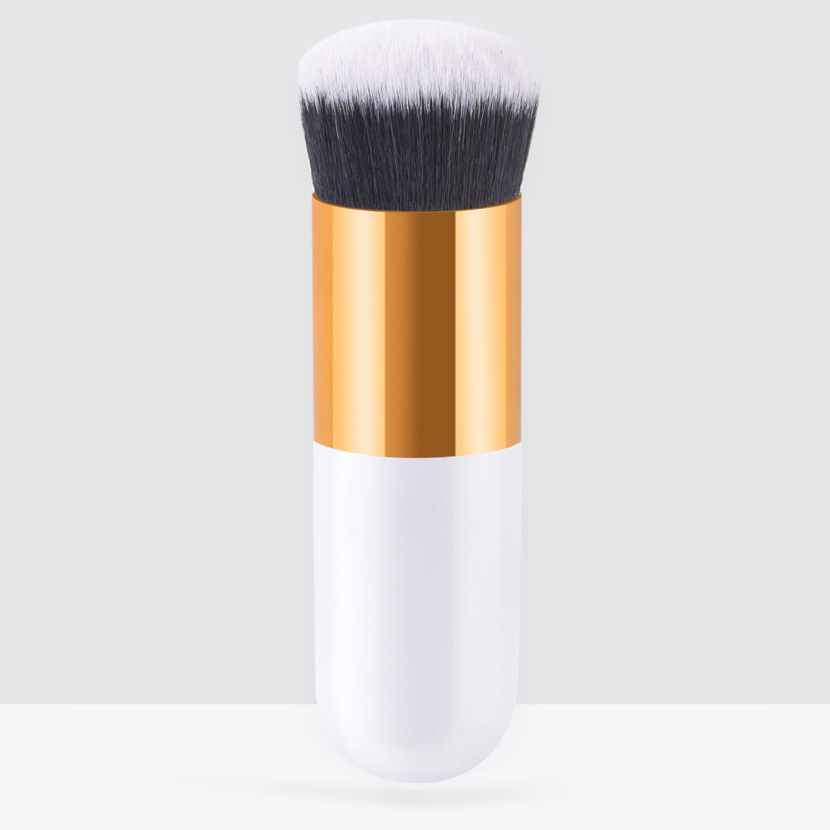 Pretty Blur™ Concealer Brush