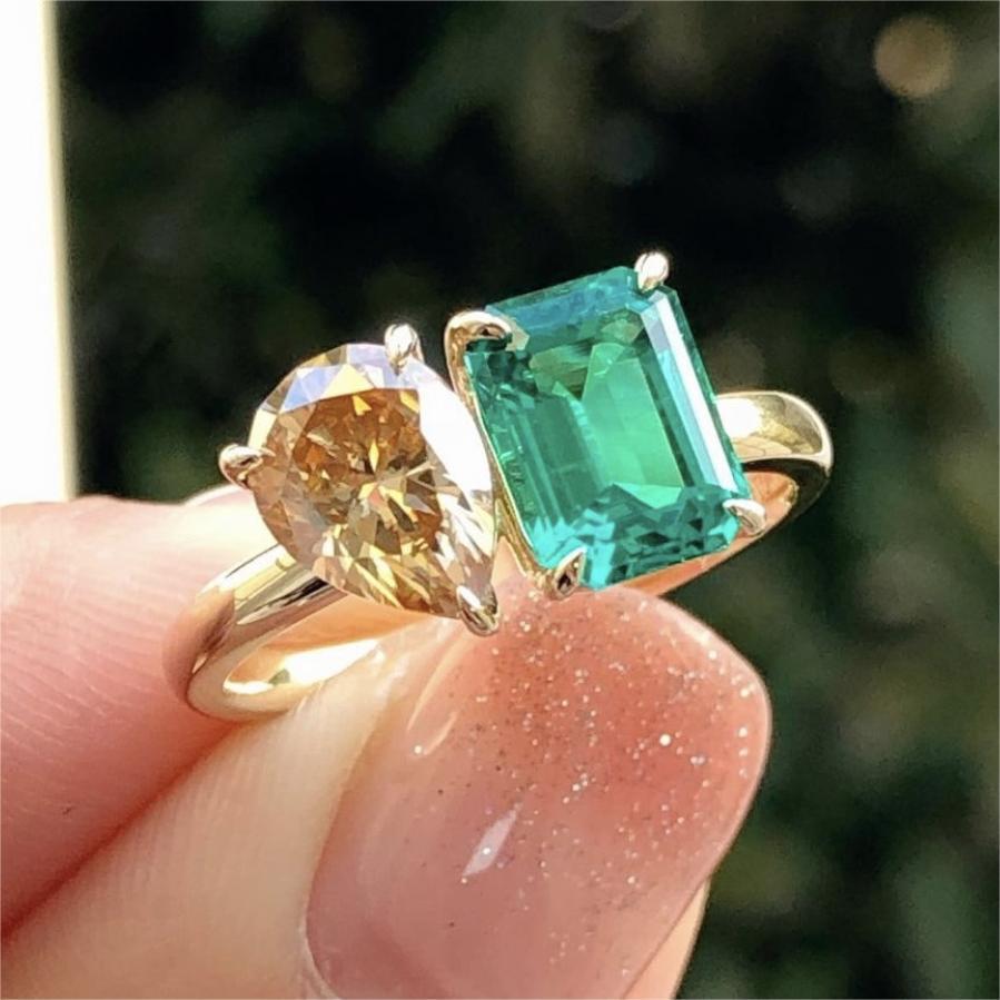 Double Main Stone Zircon Ring