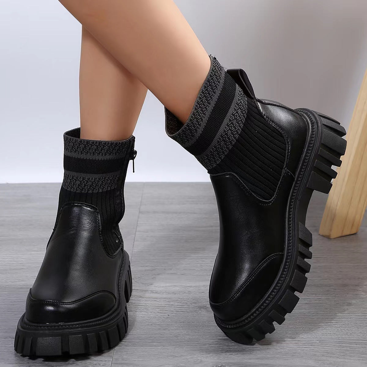 Mid Knit Boots